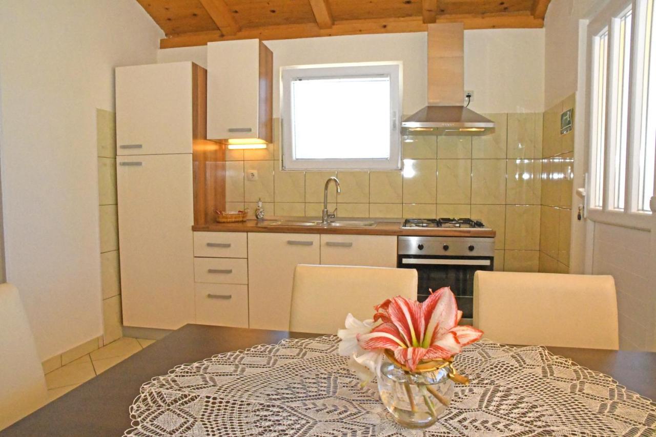 Ii Radisic Beautiful View Apartment